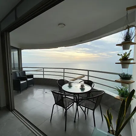 Hermoso Apartamento Vista Al Mar Apartamento *