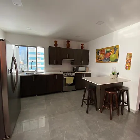Hermoso Apartamento Vista Al Mar Apartamento *